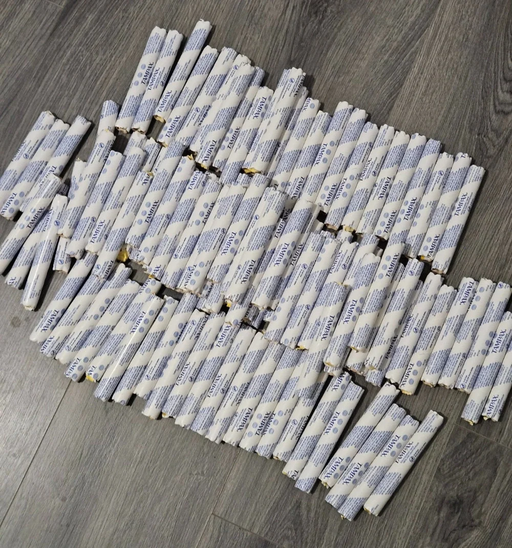 Tampax Tampons Regular Absorbency Bulk Lot Qty 112 Individual Dispenser